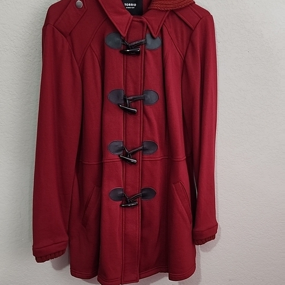 Torrid Jacket Pea Coat size 1 bergandy FLAWS SPOTS SEE PIC VIDEO - Picture 1 of 12